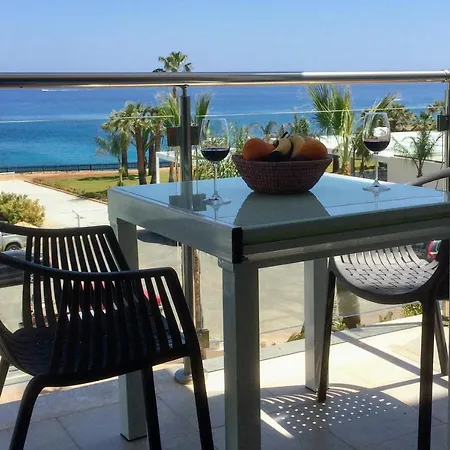 Coralli Superior Seaview Appartement *